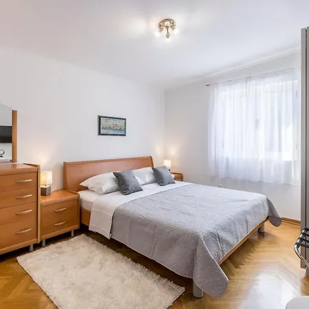 Villa Arbareto With Heated Swimming Pool *
