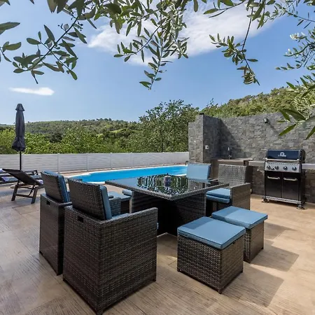 빌라 Arbareto With Heated Swimming Pool *